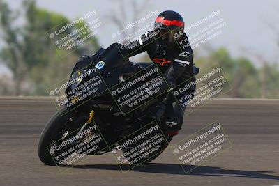 media/Sep-20-2025-TrackDaz (Sat) [[27f0cde673]]/B Group/1120am (Turn 2)/